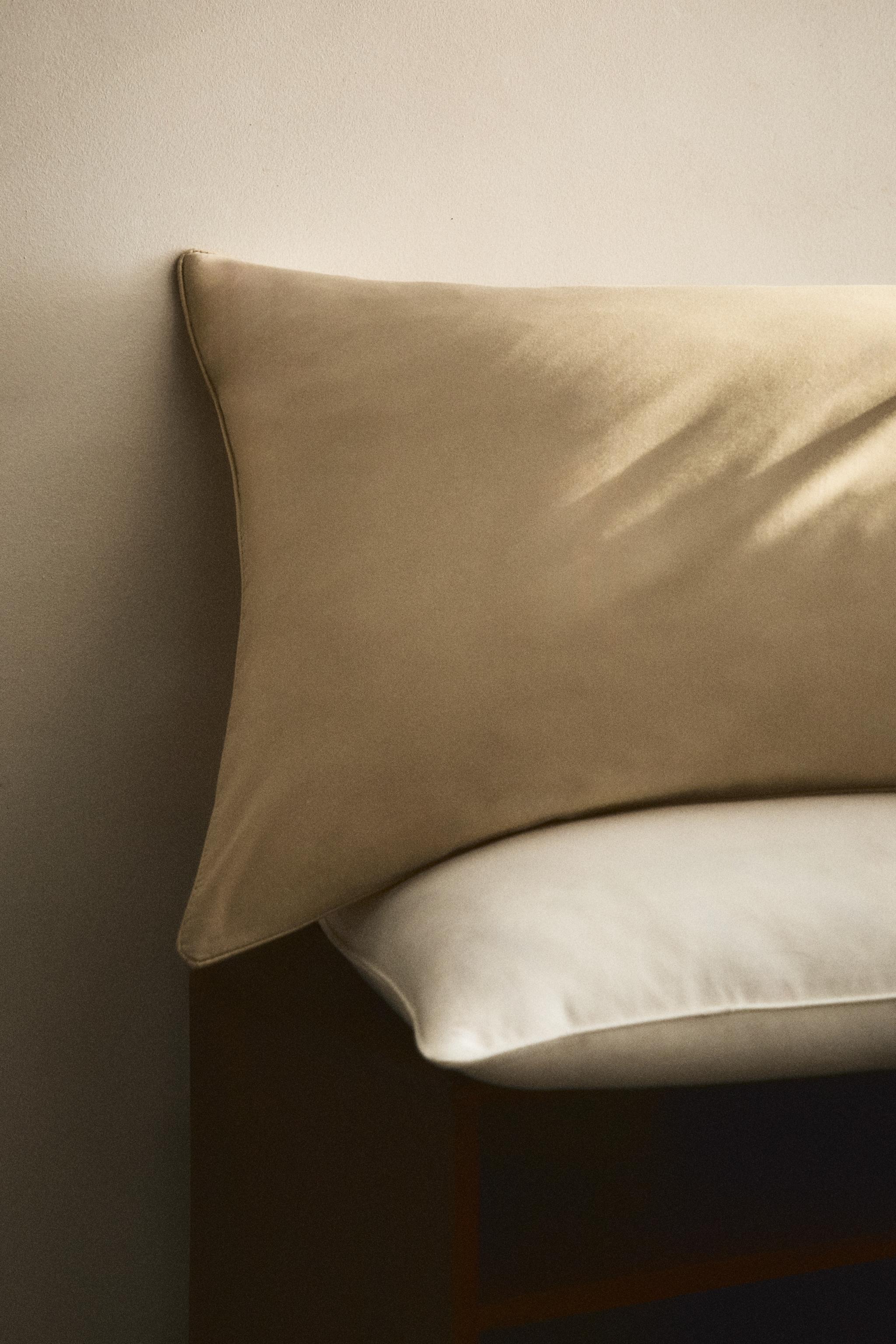 SATEEN PILLOWCASE (500 THREAD COUNT)